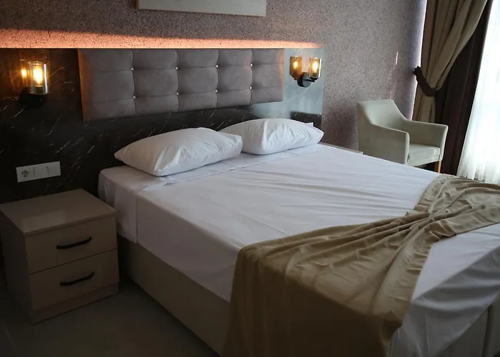 Asim Ve Nurhan Kocabiyik Oegretmenevi * Istanbul