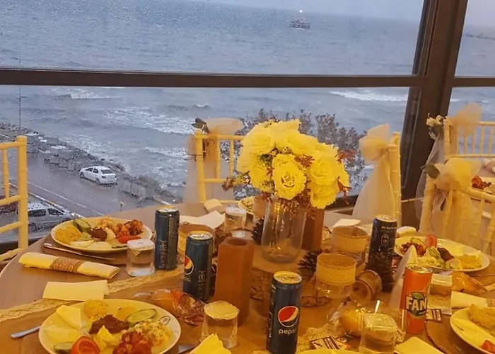 Asim Ve Nurhan Kocabiyik Oegretmenevi * Istanbul