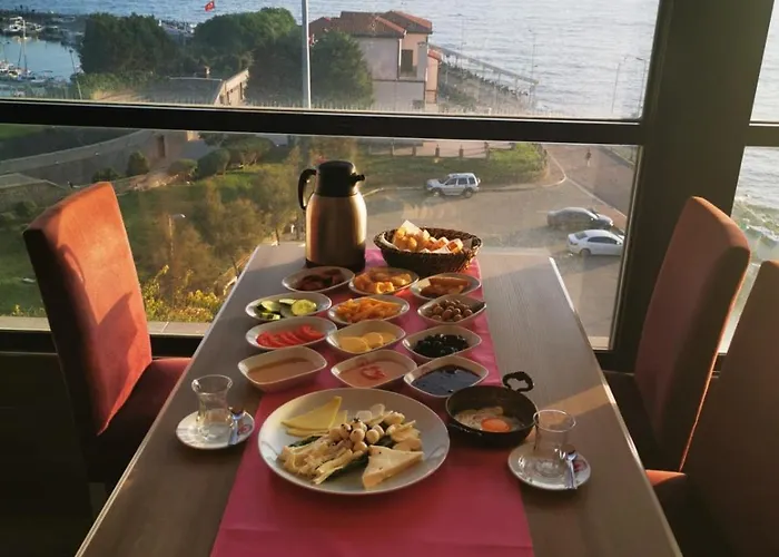 Hotel Asim Ve Nurhan Kocabiyik Oegretmenevi *