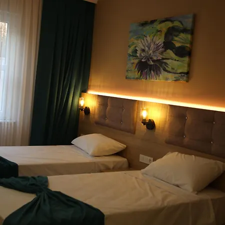 Asim Ve Nurhan Kocabiyik Oegretmenevi Istanbul