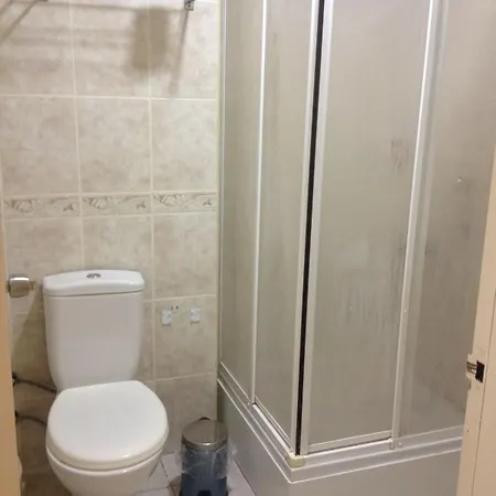 Hotel Asim Ve Nurhan Kocabiyik Oegretmenevi Istanbul