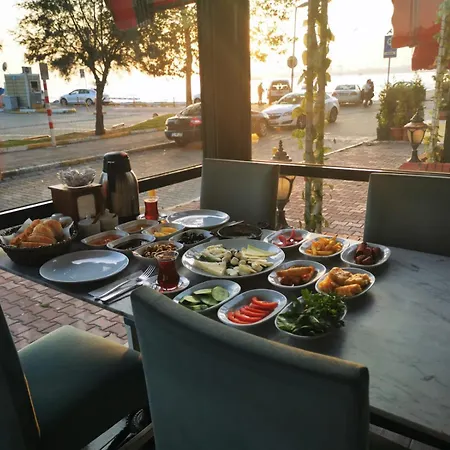 Asim Ve Nurhan Kocabiyik Oegretmenevi