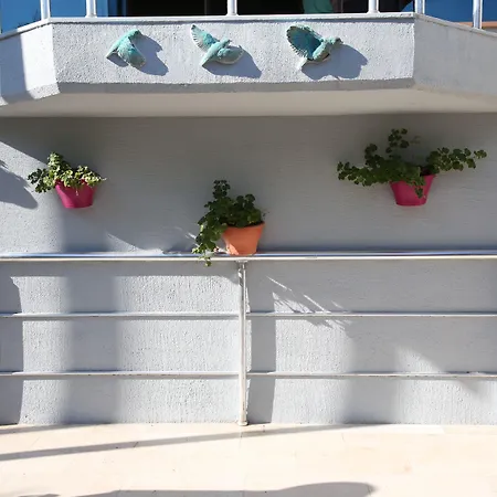 Asim Ve Nurhan Kocabiyik Oegretmenevi מלון איסטמבול