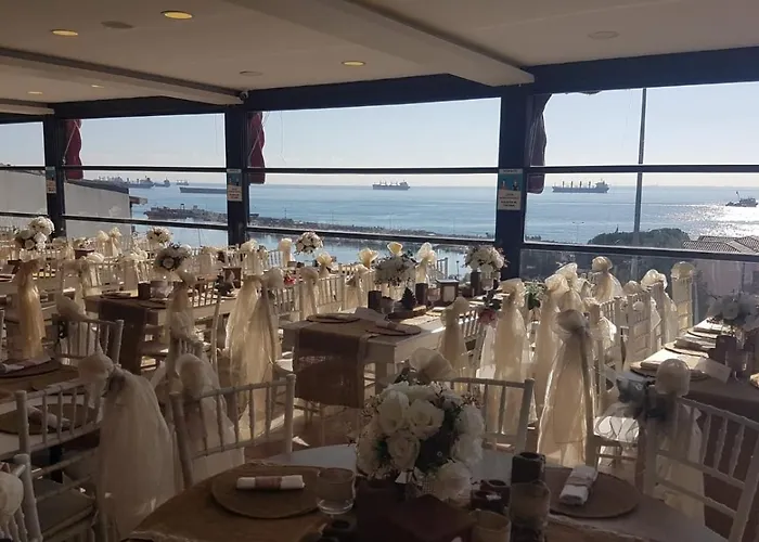 Asim Ve Nurhan Kocabiyik Oegretmenevi *