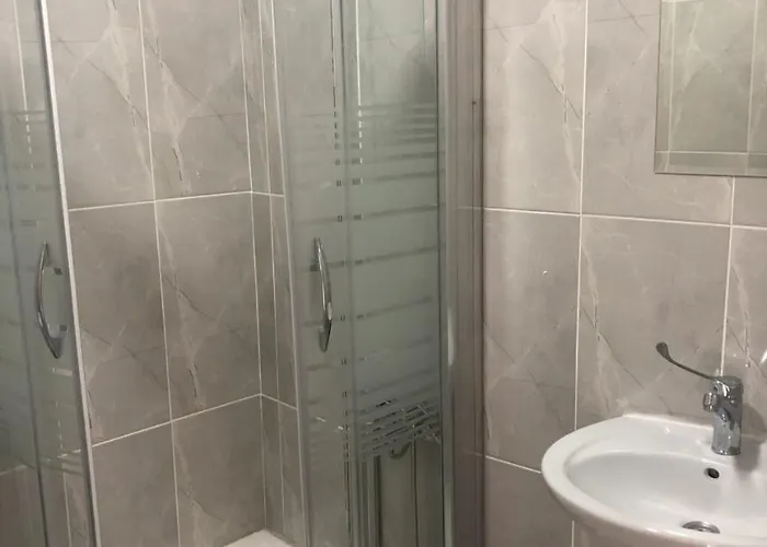 Hotel Asim Ve Nurhan Kocabiyik Oegretmenevi