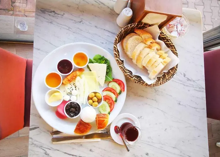 Asim Ve Nurhan Kocabiyik Oegretmenevi Hotel *